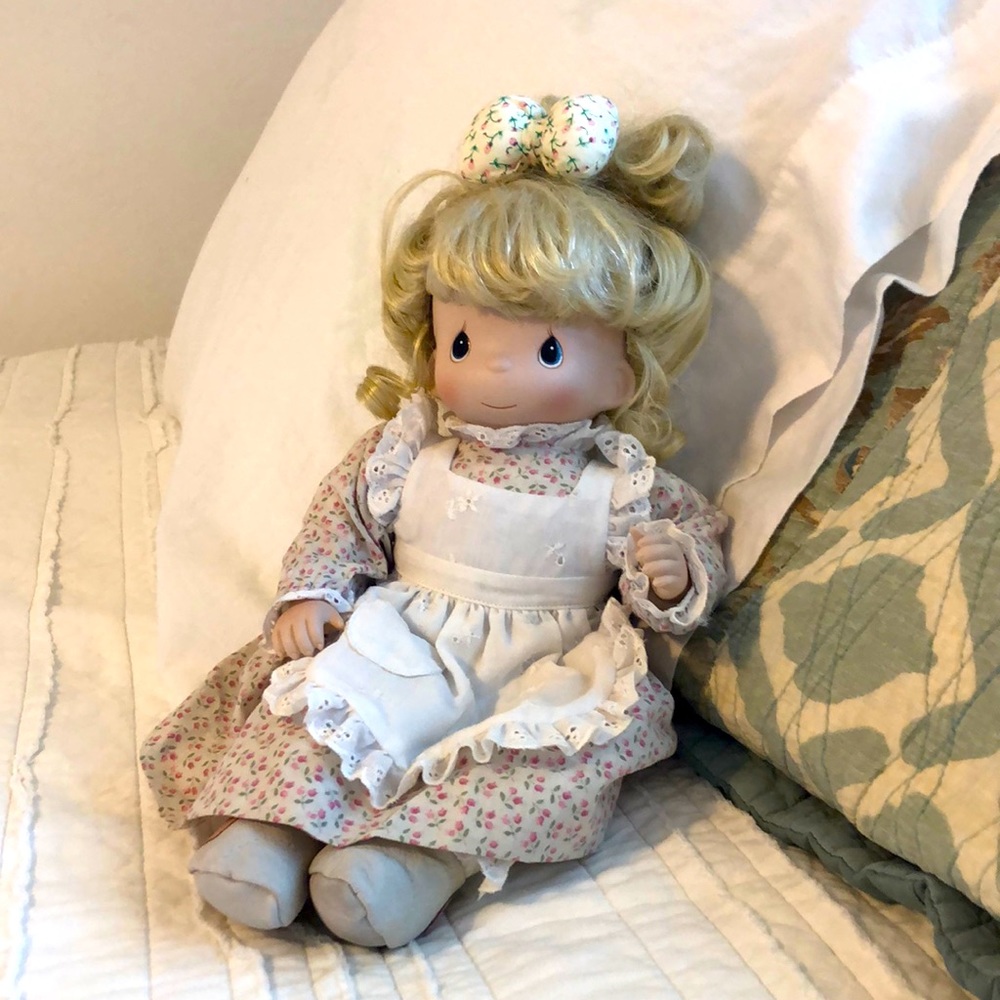 Vintage!! Precious Moments Doll 1994 Tell me the Stories of Jesus